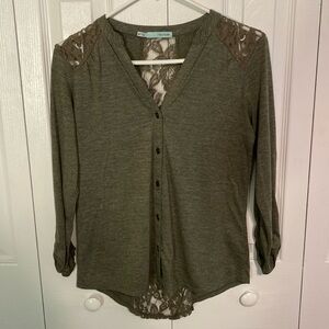Lace Back 3/4 Sleeve Olive Green Top